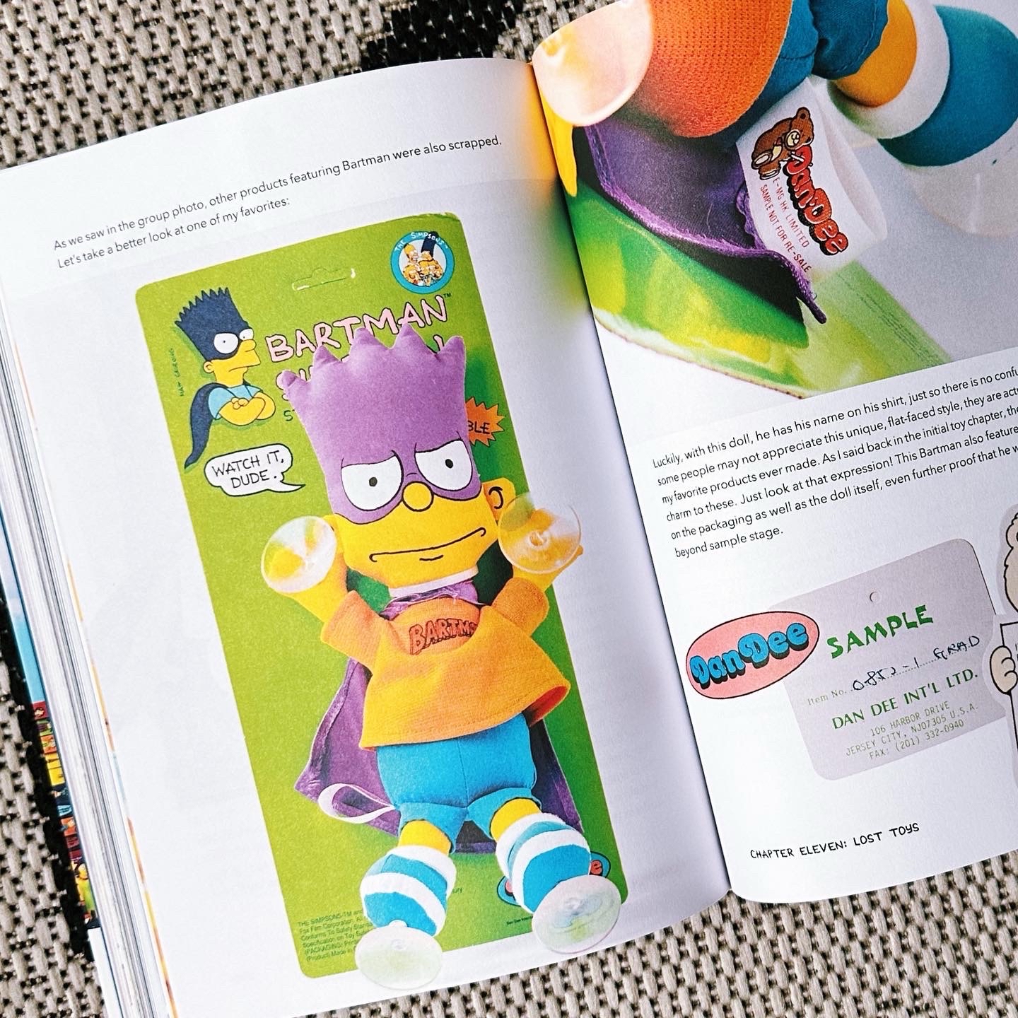 Collecting The Simpsons (Mango, 2023)