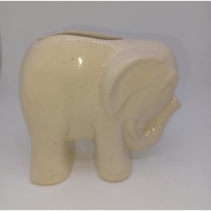 Vintage Brush McCoy Elephant Planter off white USA