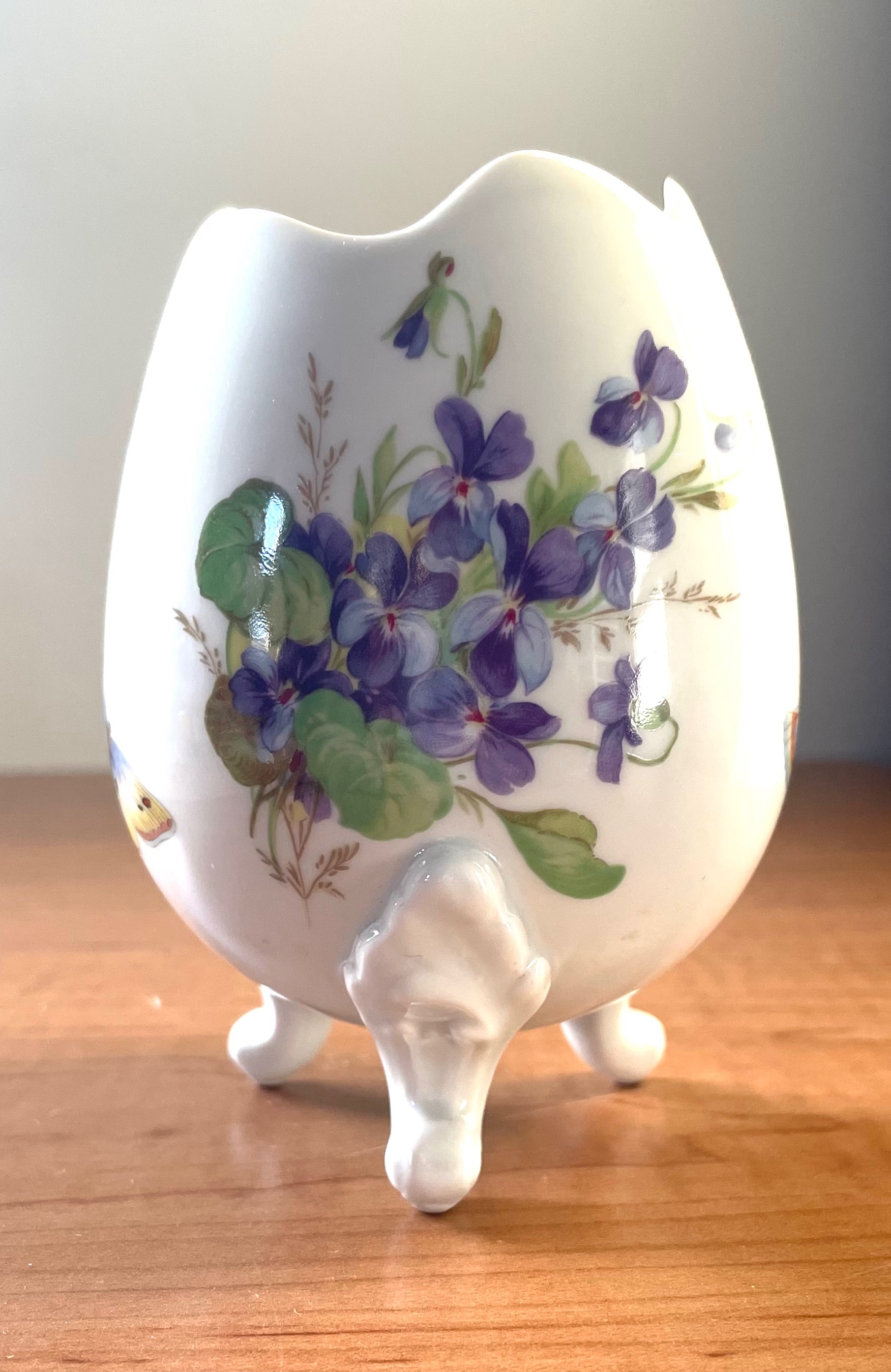 La Mediterranea, Recycled Light Green Glass, Ruffle Top Vase, Made