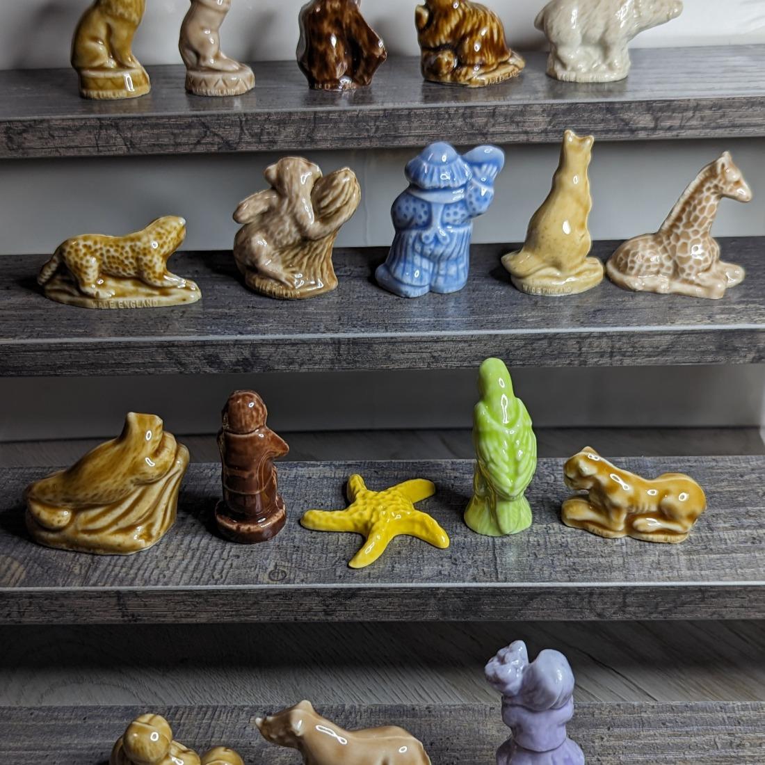 Wade Figurines Lot of 18 3