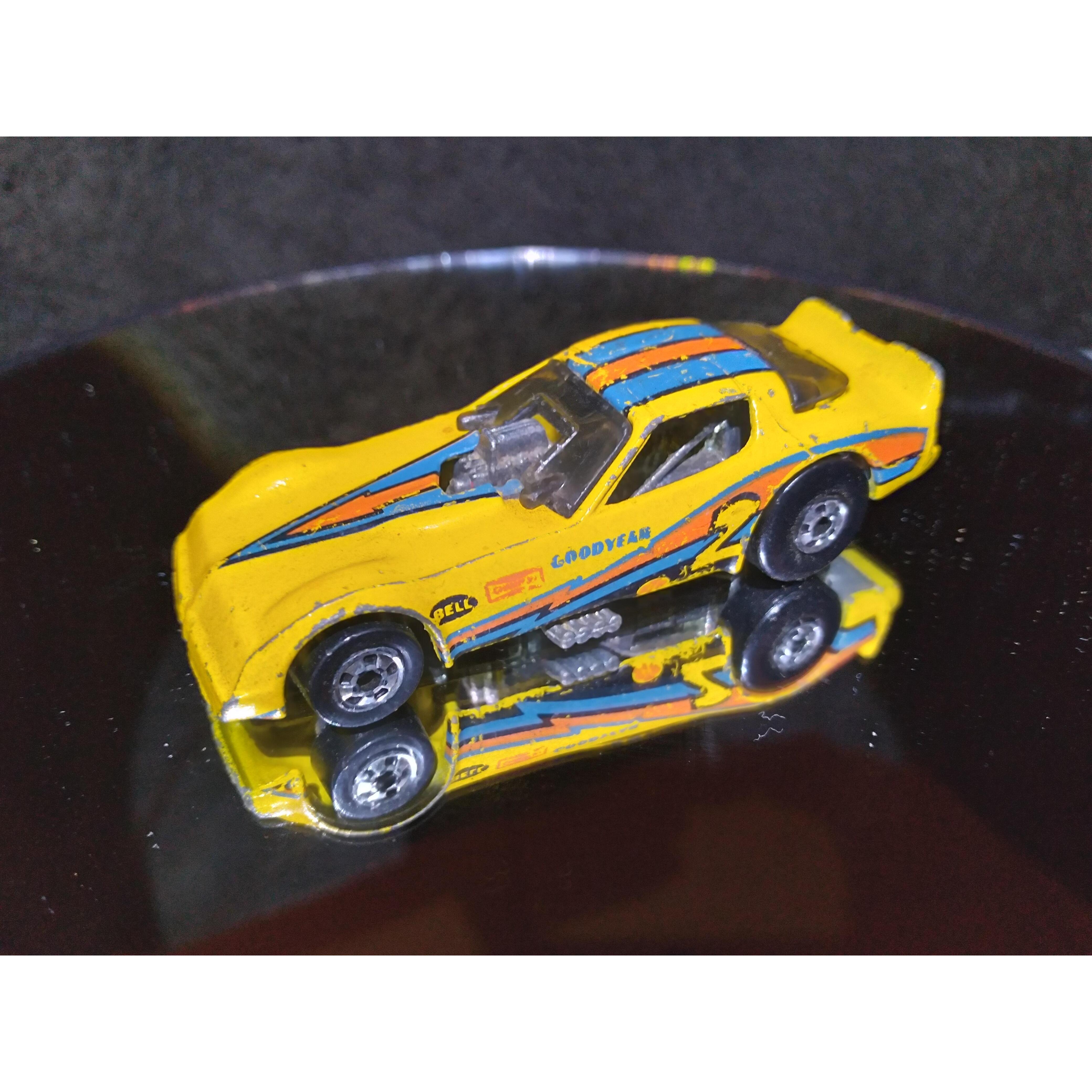 Hot Wheels Vintage 1977 Don Snake Prudhomme Army Funny Car