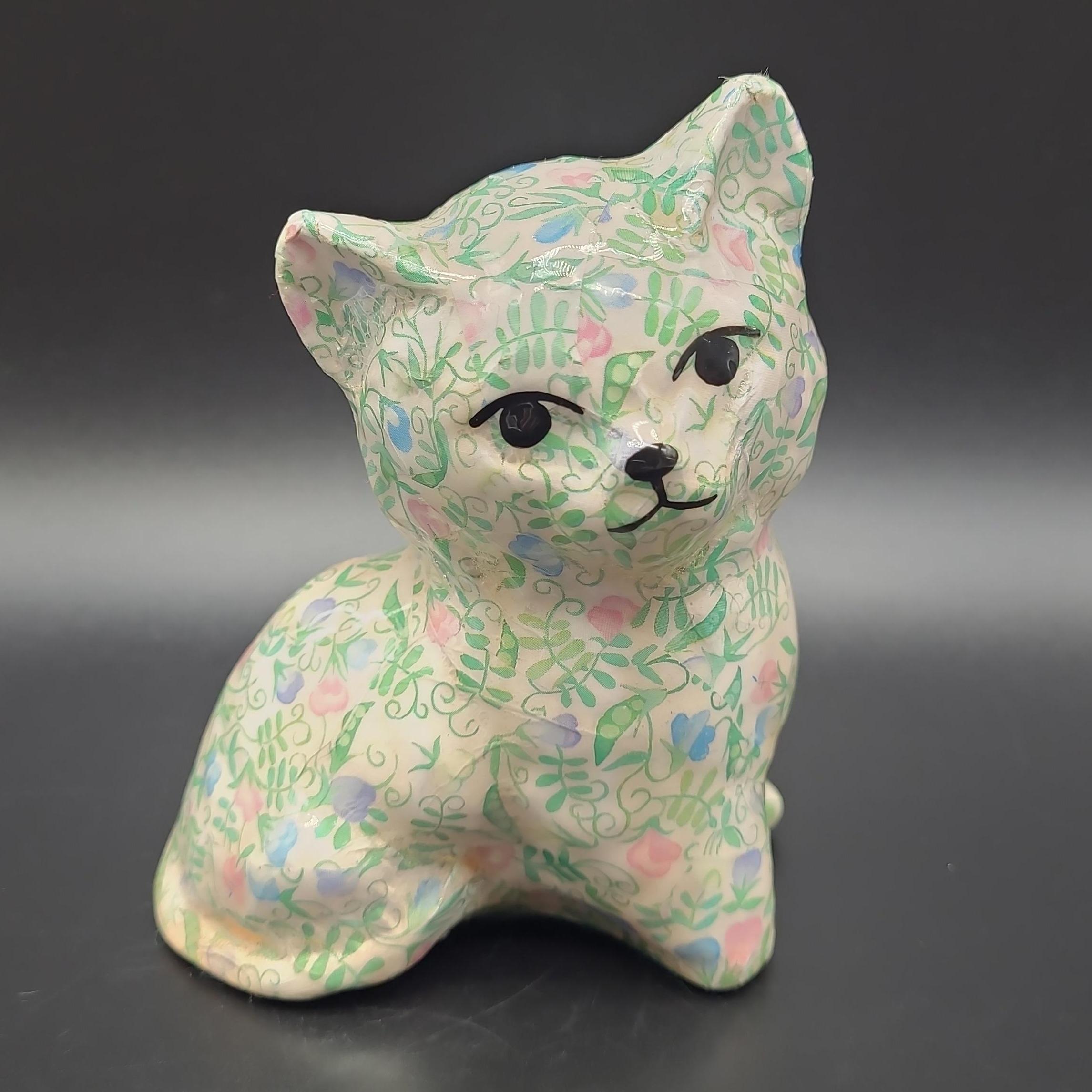 Linda Edgington Designs Vintage Decoupage Cat Figurine
