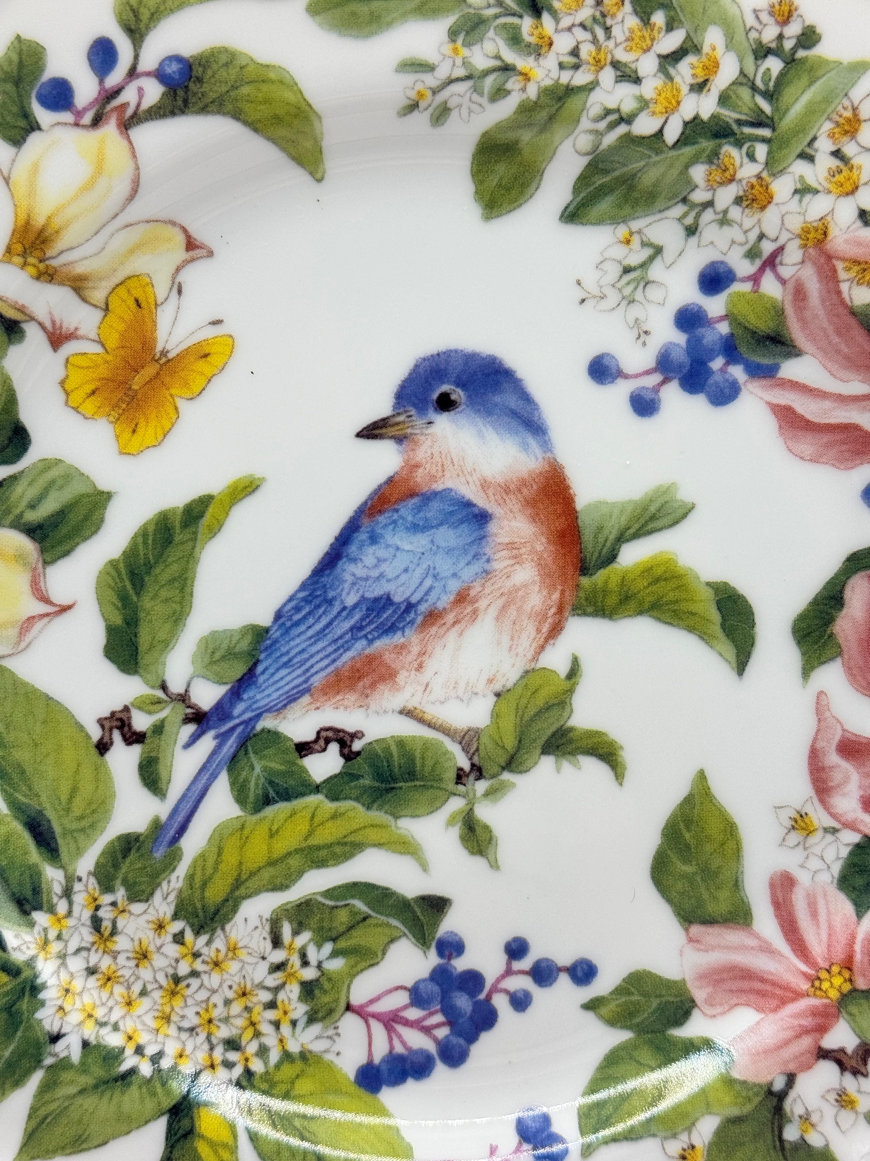 Vintage Songbird Collection Robin Bird Wall Hanging Plate
