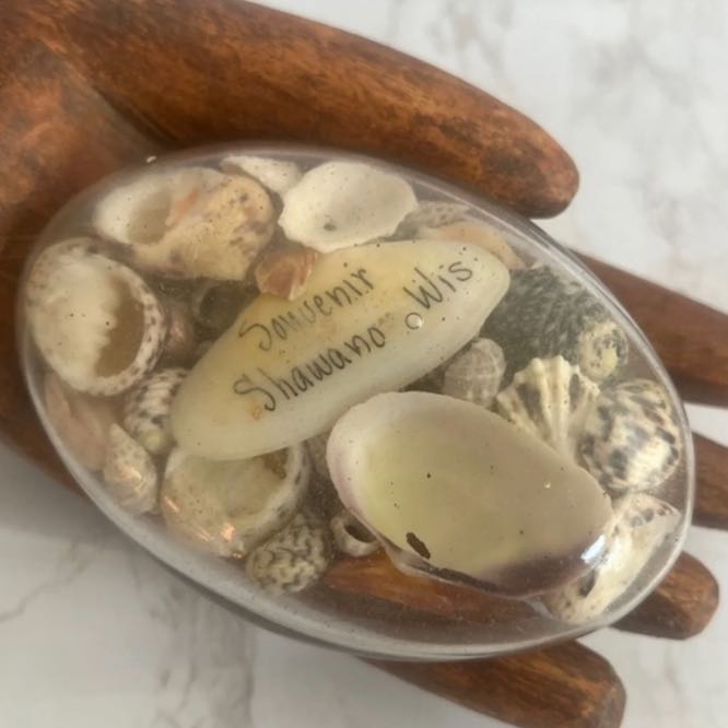 Antique Souvenir Clear Glass Paperweight Shawano, WISCONSIN Shells 4 1/2”