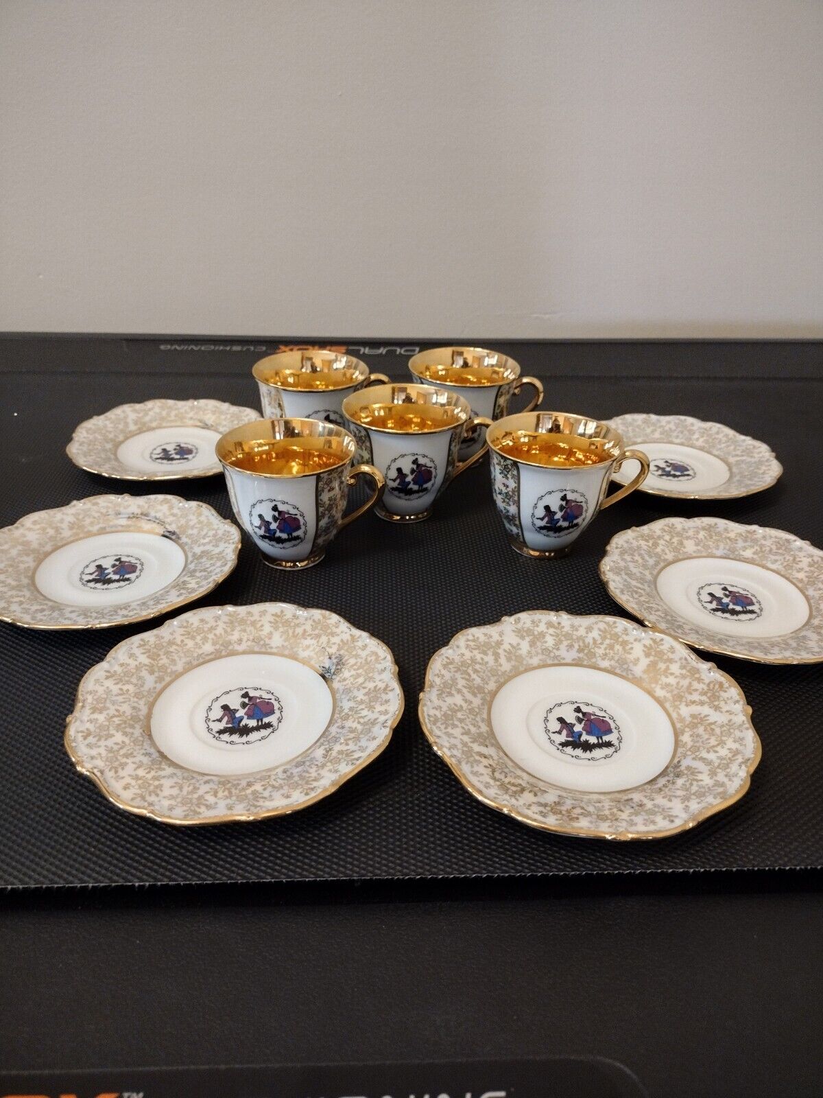 Vintage 5 Cups & 6 Saucers Made In Czechoslovakia