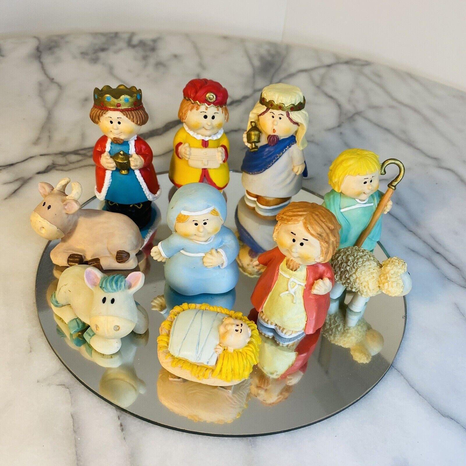 10 pieces Children's Nativity Set Resin Multicolour Holy Family (Stable
